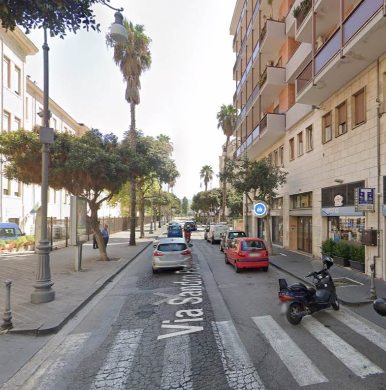 appartamento in vendita a Salerno in zona Porto