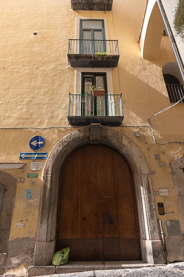 appartamento in vendita a Salerno in zona Centro Città