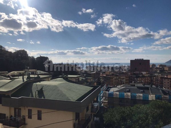 appartamento in vendita a Salerno in zona Calcedonia