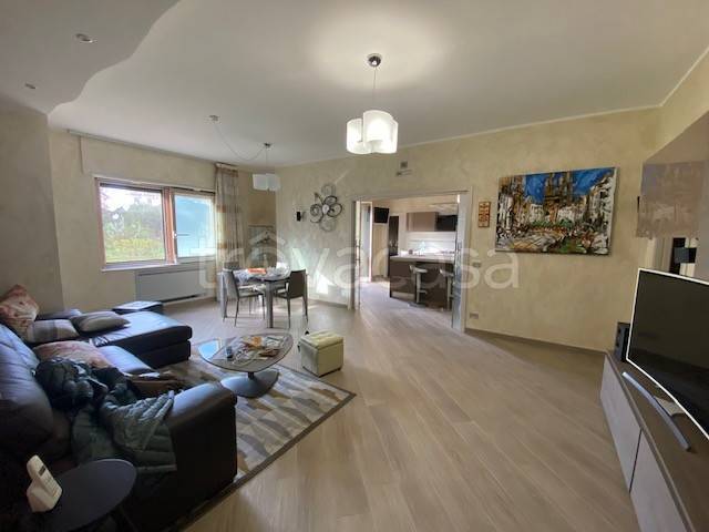 appartamento in vendita a Salerno in zona Arce-Vernieri