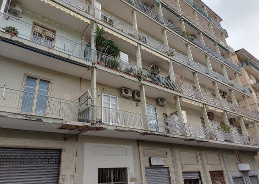 appartamento in vendita a Salerno in zona Centro Città