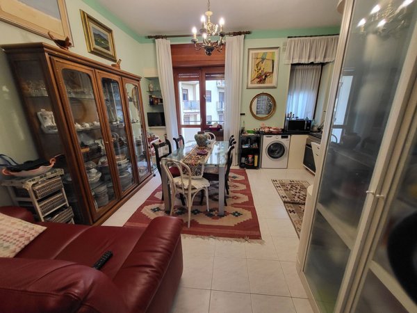 appartamento in vendita a Salerno in zona Centro Città