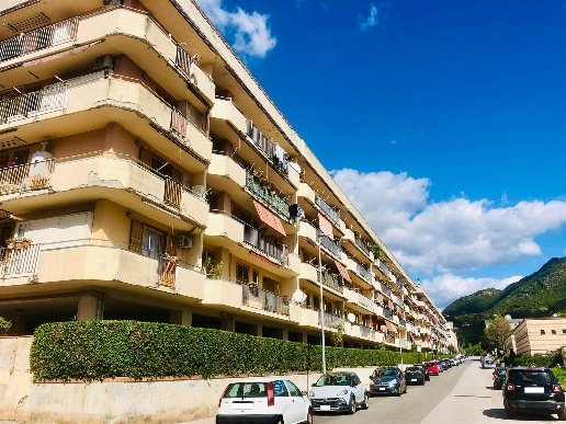 appartamento in vendita a Salerno in zona Giovi Altimare