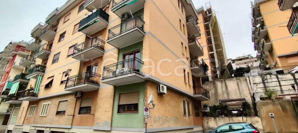 appartamento in vendita a Salerno in zona Torrione