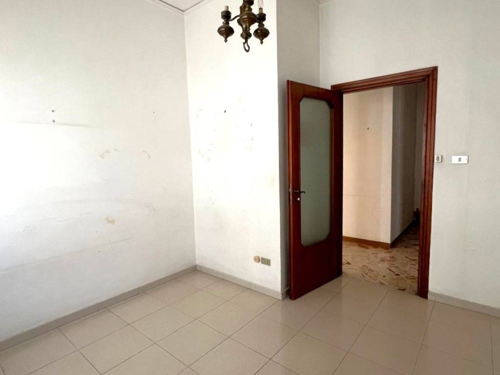 appartamento in vendita a Salerno in zona Pastena