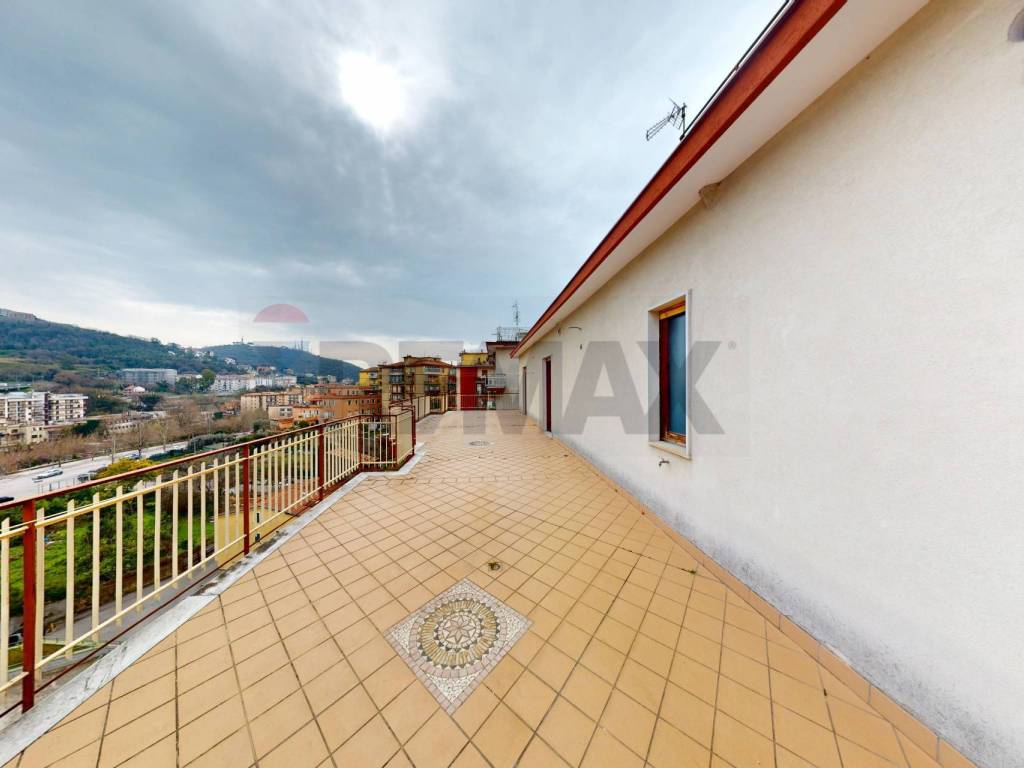 appartamento in vendita a Salerno