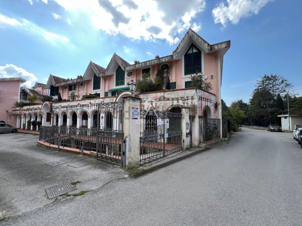 appartamento in vendita a Salerno