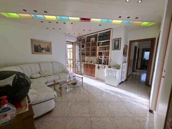 appartamento in vendita a Salerno in zona Mariconda