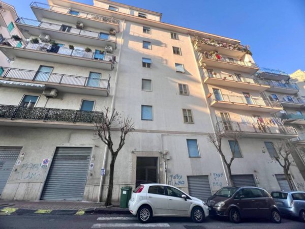 appartamento in vendita a Salerno in zona Centro Città