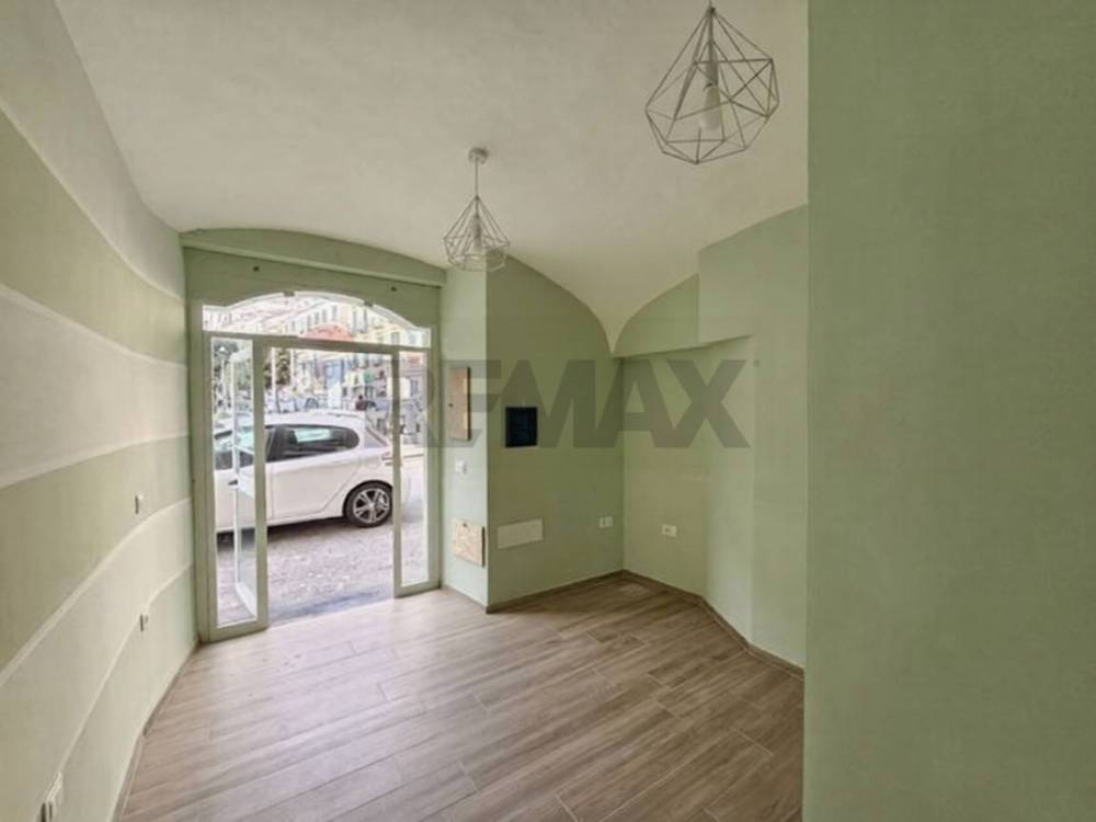 casa indipendente in vendita a Salerno