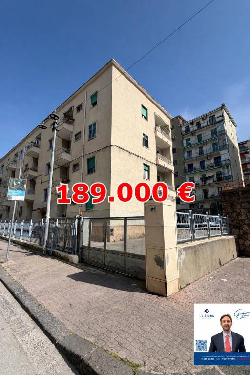 appartamento in vendita a Salerno in zona Brignano / Piezzo