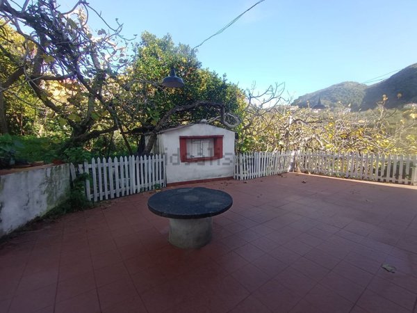 casa indipendente in vendita a Salerno