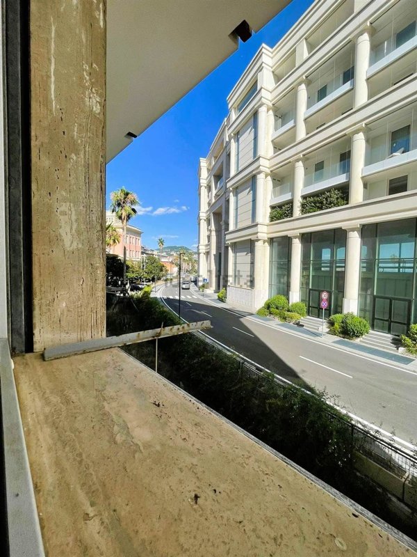 appartamento in vendita a Salerno in zona Porto