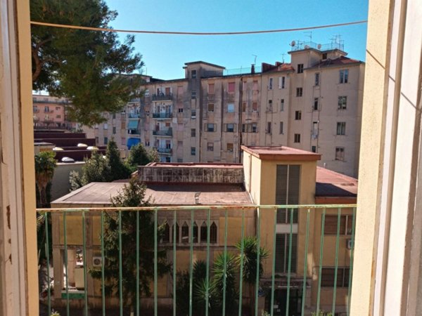 appartamento in vendita a Salerno in zona Centro Città