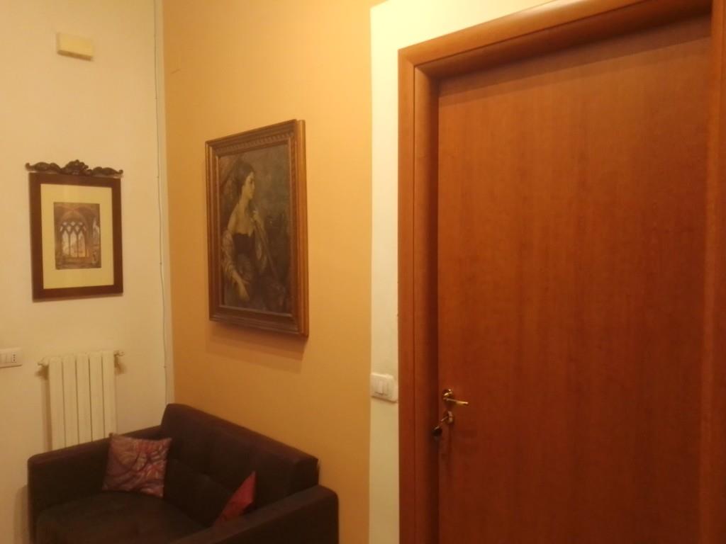 appartamento in vendita a Salerno in zona Centro Città