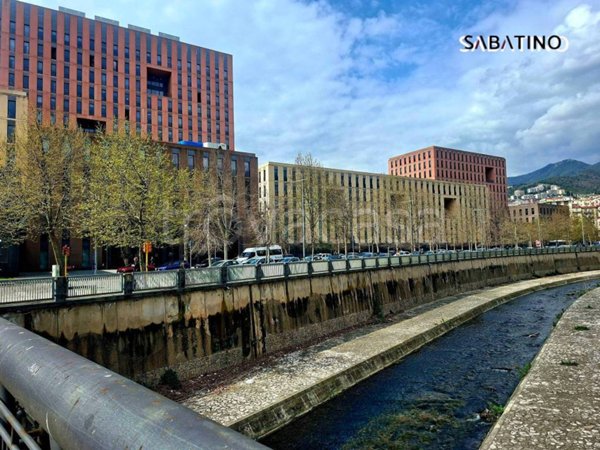 appartamento in vendita a Salerno in zona Brignano / Piezzo