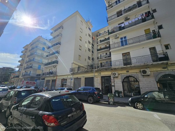 appartamento in vendita a Salerno in zona Mercatello