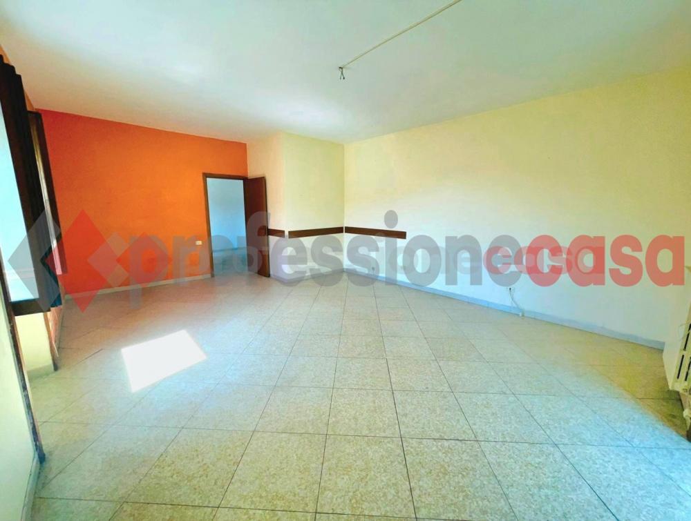 appartamento in vendita a Salerno in zona Irno