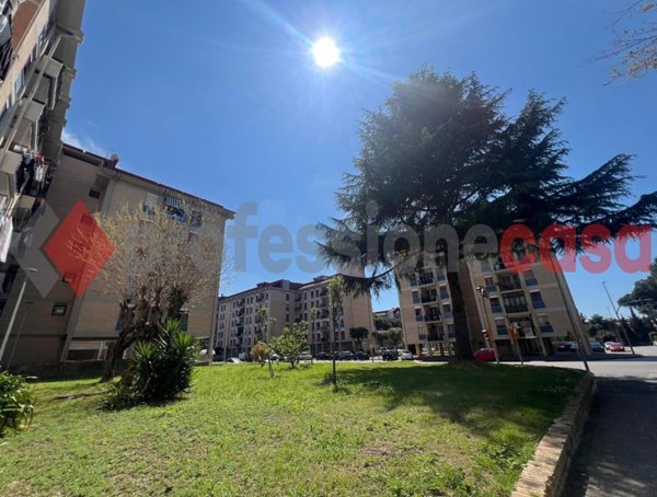 appartamento in vendita a Salerno in zona Mariconda