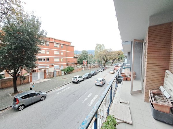 appartamento in vendita a Salerno in zona Pastena