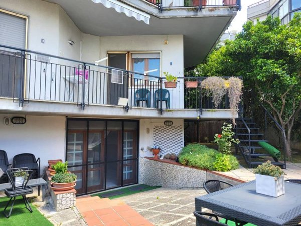 appartamento in vendita a Salerno in zona Brignano / Piezzo