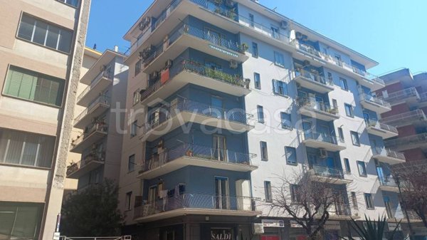 appartamento in vendita a Salerno in zona Centro Città