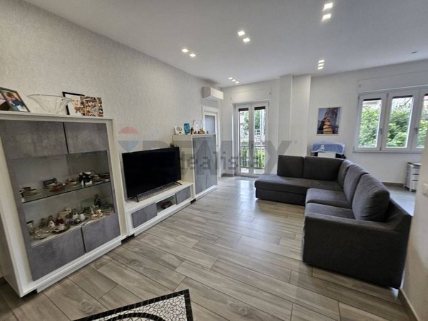 appartamento in vendita a Salerno in zona Torrione