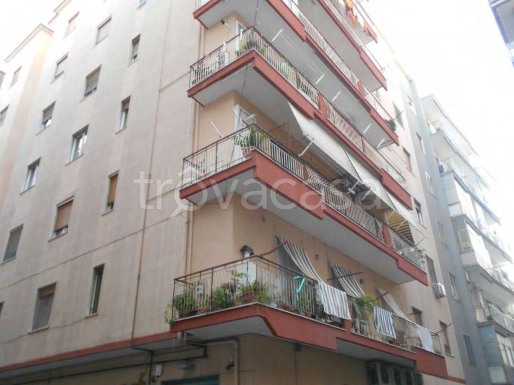 appartamento in vendita a Salerno in zona Pastena