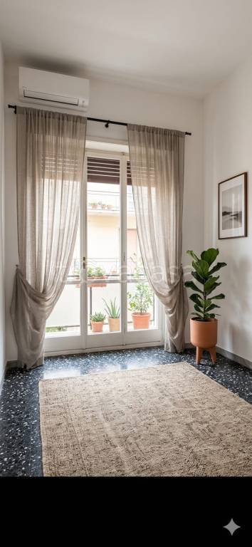 appartamento in vendita a Salerno in zona Centro Città