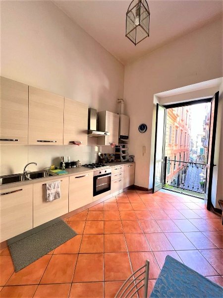 appartamento in vendita a Salerno in zona Centro Città