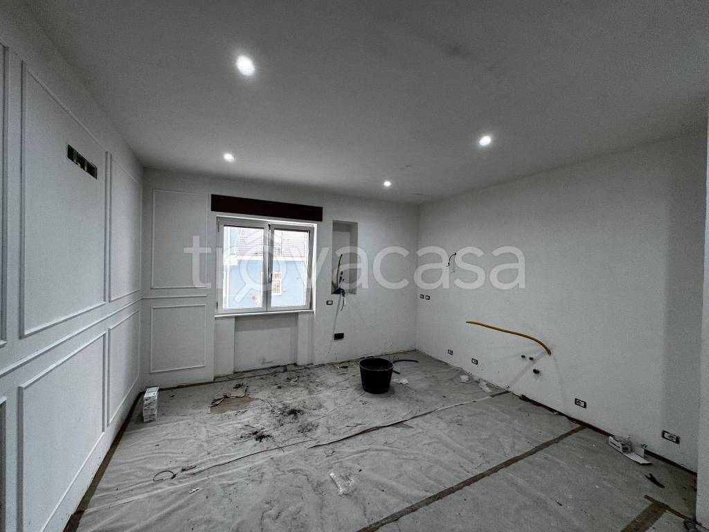 appartamento in vendita a Salerno in zona Pastena