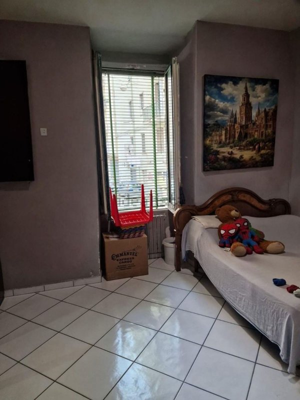 appartamento in vendita a Salerno in zona Centro Città