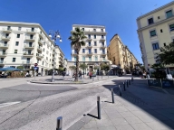 appartamento in vendita a Salerno in zona Centro Città