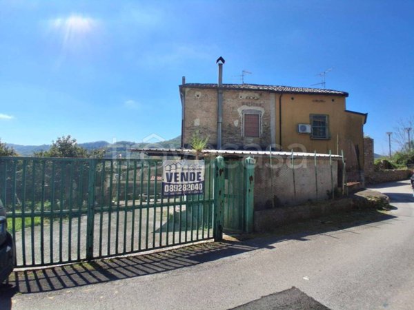 appartamento in vendita a Salerno in zona Ogliara