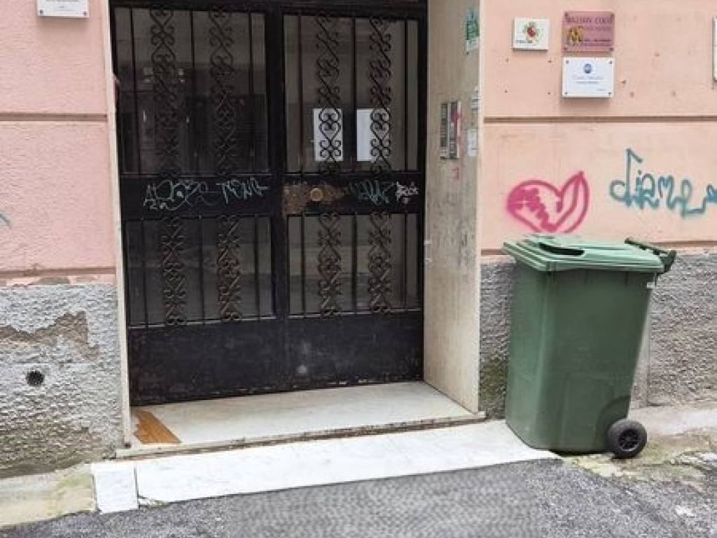 appartamento in vendita a Salerno in zona Centro Città