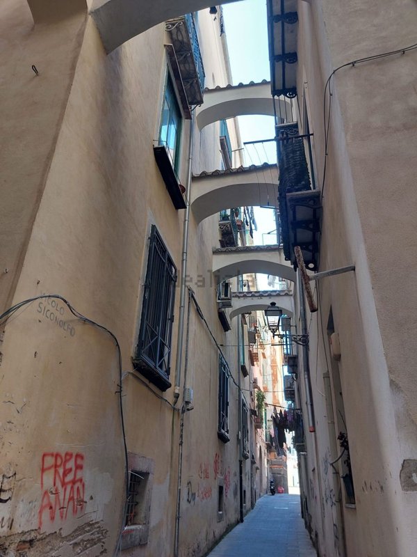 appartamento in vendita a Salerno in zona Centro Città