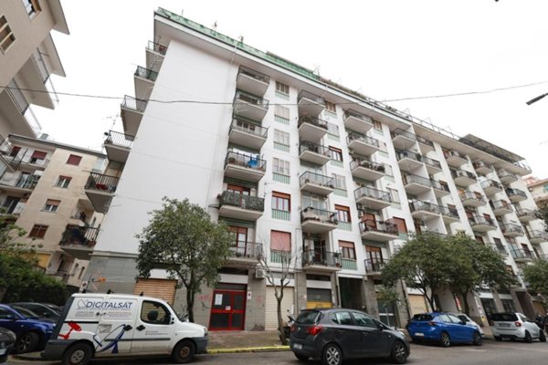 appartamento in vendita a Salerno in zona Torrione