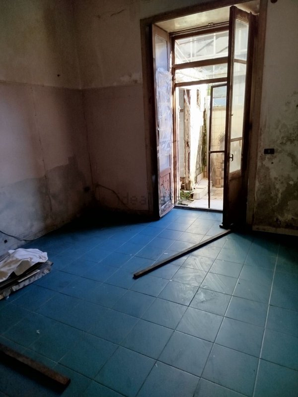 appartamento in vendita a Salerno in zona Torrione