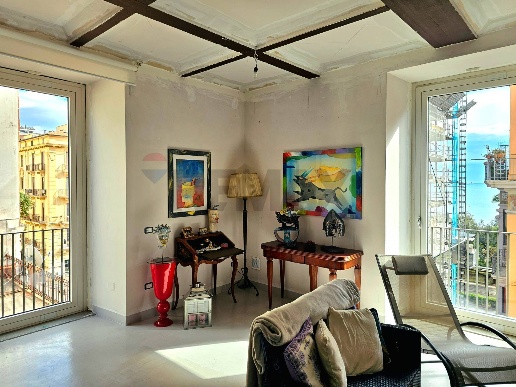 appartamento in vendita a Salerno in zona Centro Città