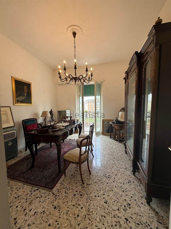 appartamento in vendita a Salerno in zona Torrione