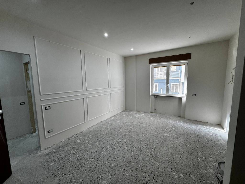 appartamento in vendita a Salerno in zona Pastena