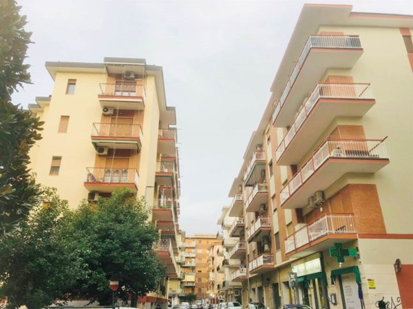 appartamento in vendita a Salerno in zona Pastena