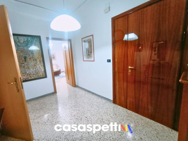 appartamento in vendita a Salerno in zona Pastena