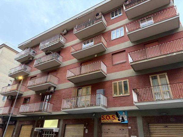 appartamento in vendita a Salerno in zona Irno