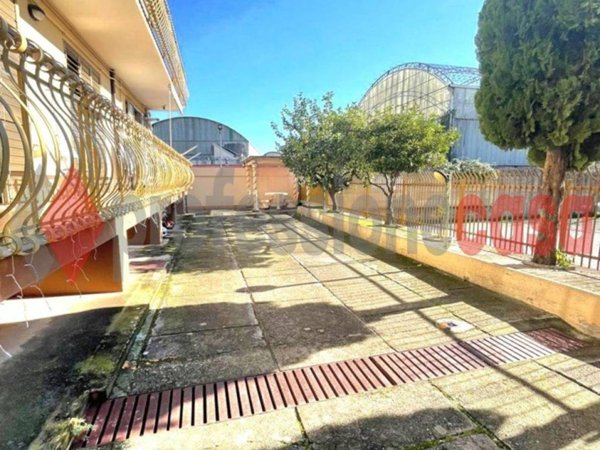 appartamento in vendita a Salerno in zona Mariconda