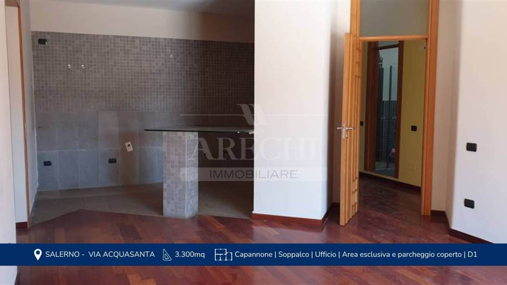 ufficio in vendita a Salerno in zona Zona Industriale