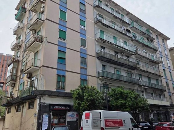 intera palazzina in vendita a Salerno in zona Irno