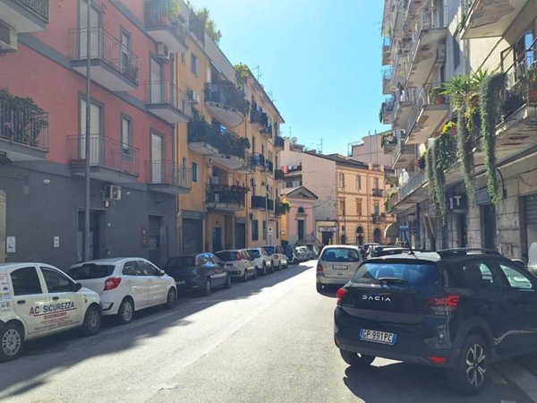 casa indipendente in vendita a Salerno