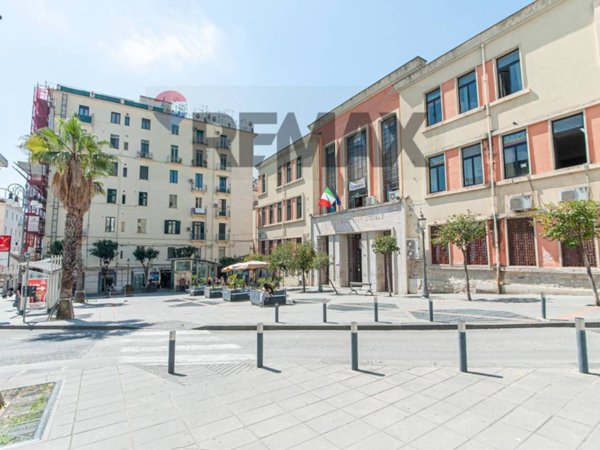 appartamento in vendita a Salerno in zona Centro Città