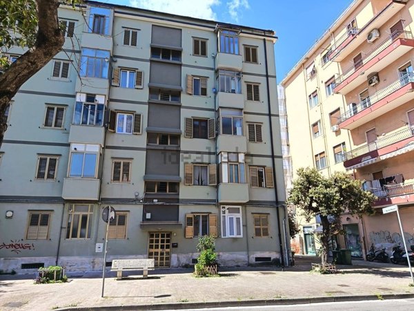 appartamento in vendita a Salerno in zona Centro Città